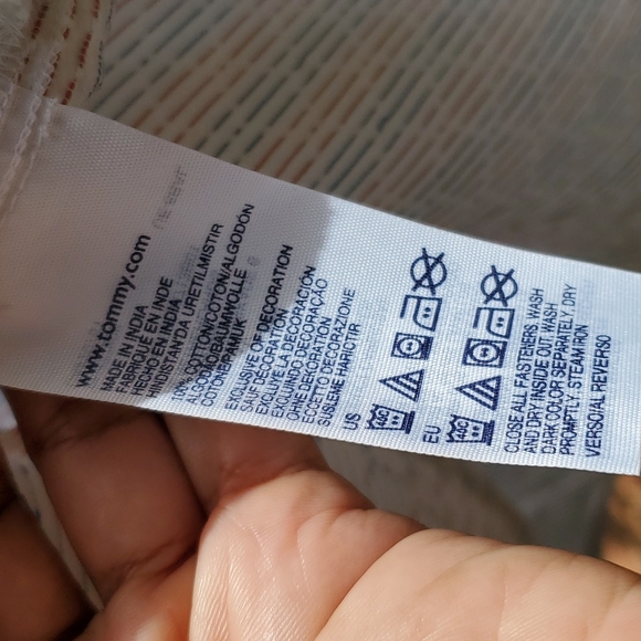 Tommy Hilfiger long sleeve shirt - Picture 8 of 9